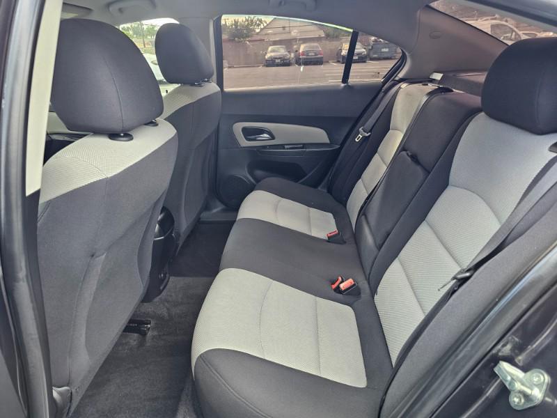 used 2014 Chevrolet Cruze car, priced at $7,995