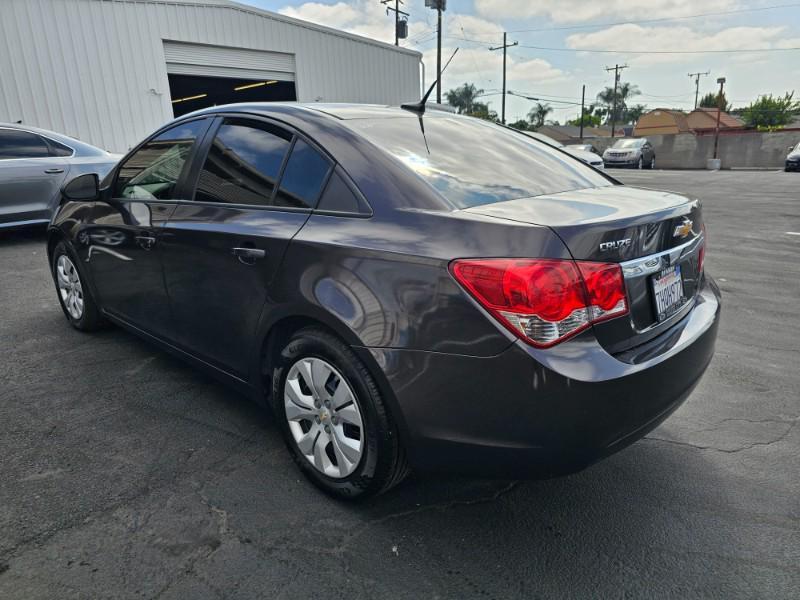 used 2014 Chevrolet Cruze car, priced at $7,995