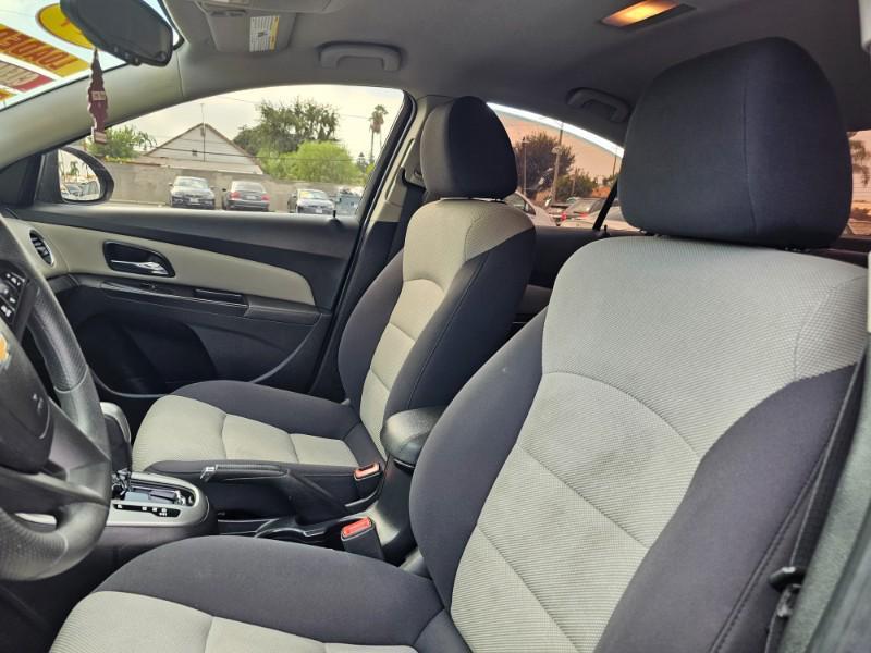 used 2014 Chevrolet Cruze car, priced at $7,995