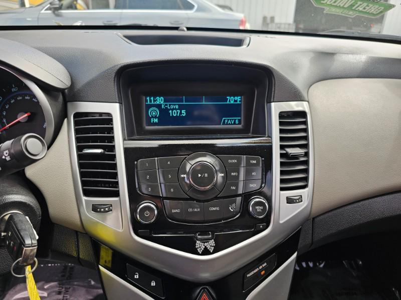 used 2014 Chevrolet Cruze car, priced at $7,995