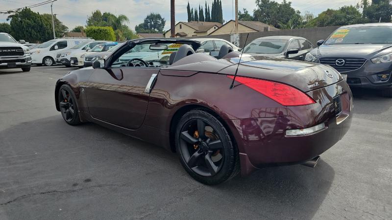 used 2006 Nissan 350Z car