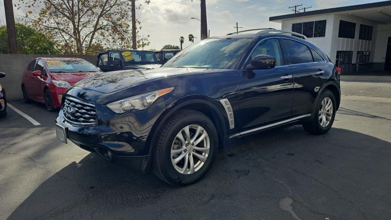 used 2010 INFINITI FX35 car, priced at $9,995