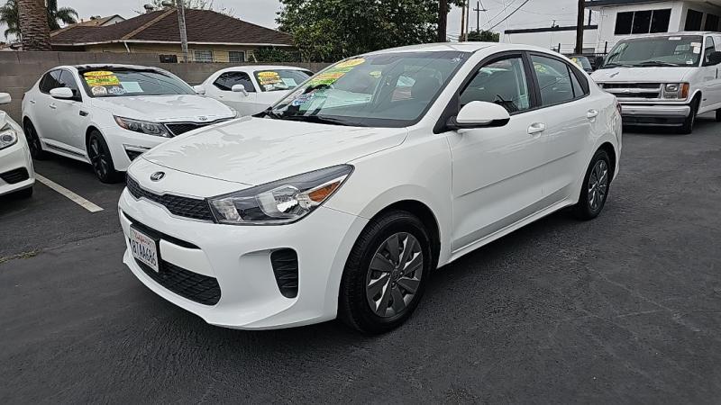 used 2020 Kia Rio car