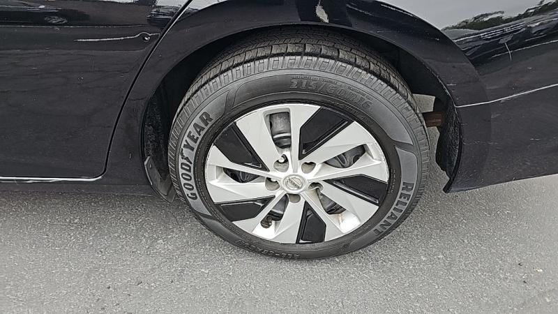 used 2019 Nissan Altima car, priced at $10,995
