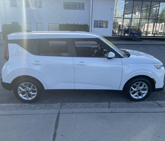 used 2021 Kia Soul car, priced at $13,745