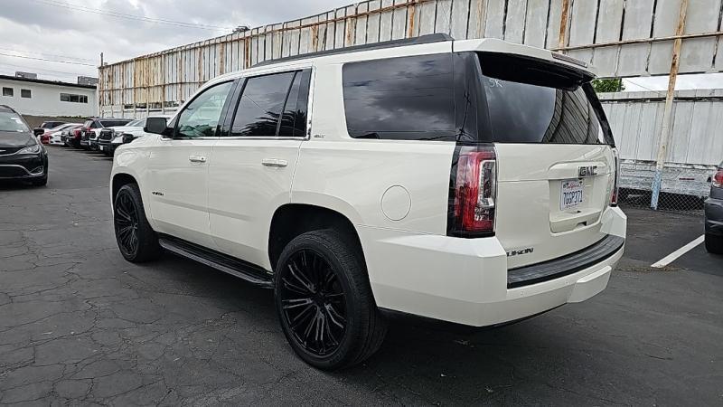 used 2015 GMC Yukon car, priced at $21,388