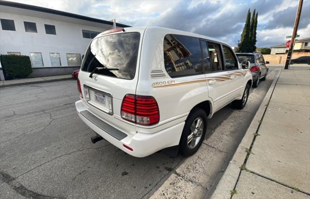 used 2006 Lexus LX 470 car, priced at $18,745