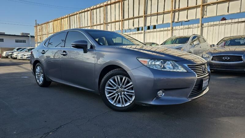 used 2015 Lexus ES 350 car, priced at $12,995