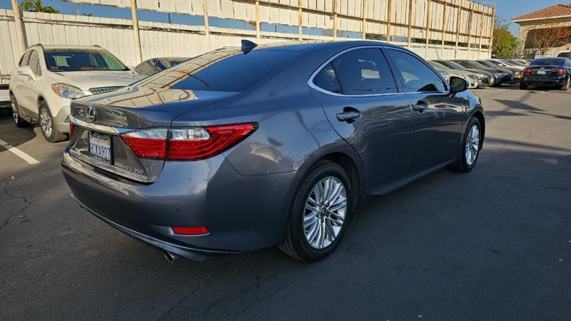 used 2015 Lexus ES 350 car, priced at $12,995