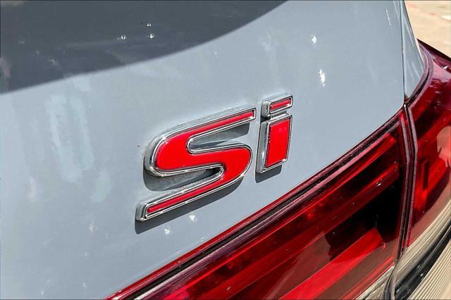 used 2024 Honda Civic Si car, priced at $32,000