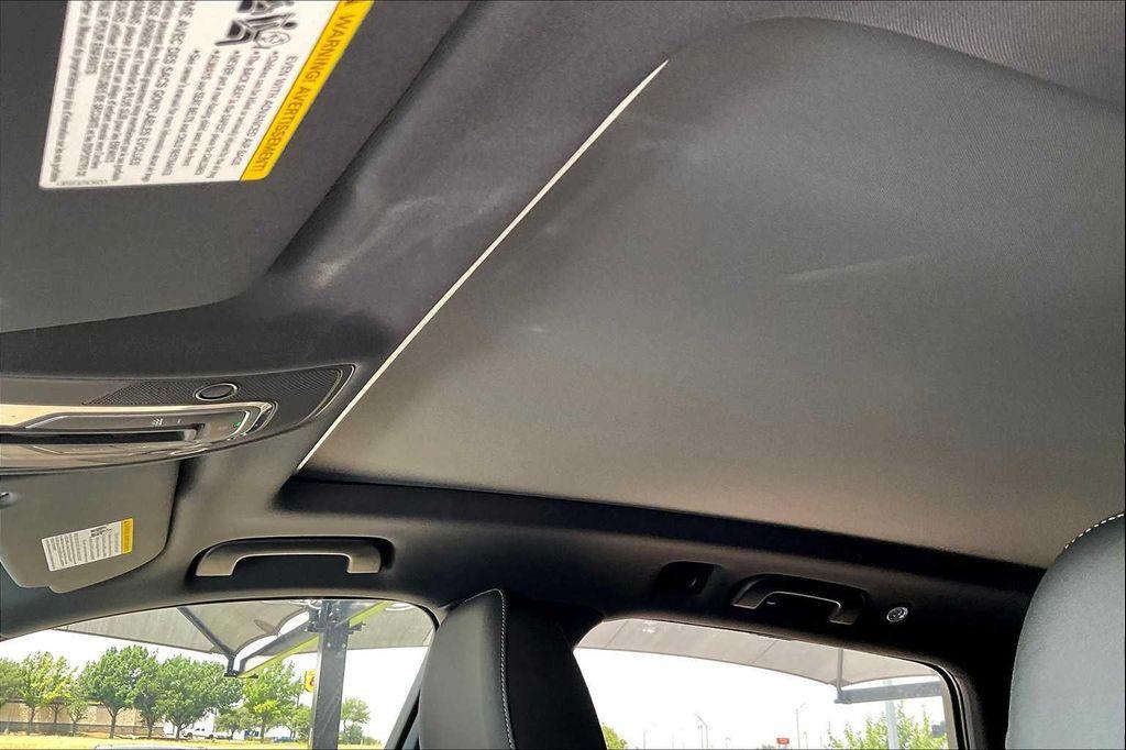 new 2025 Audi Q7 car, priced at $76,350