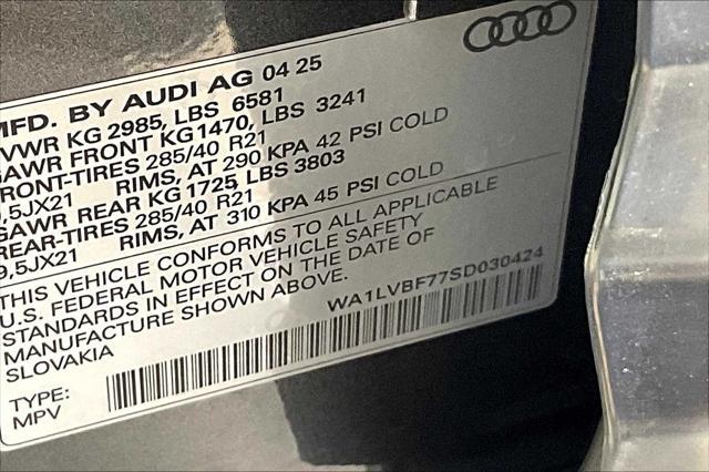new 2025 Audi Q7 car, priced at $76,350