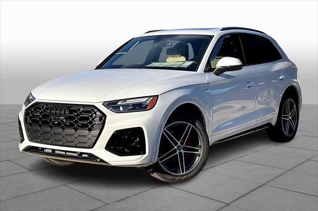 new 2025 Audi Q5 car, priced at $69,385