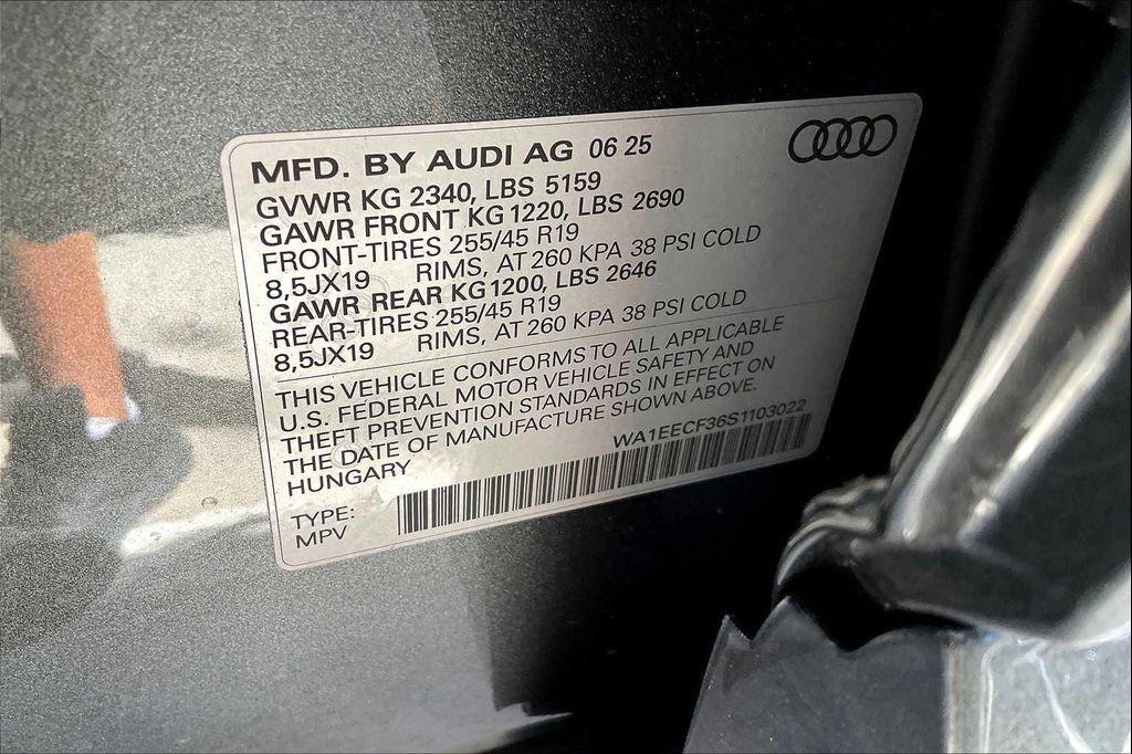new 2025 Audi Q3 car, priced at $44,759