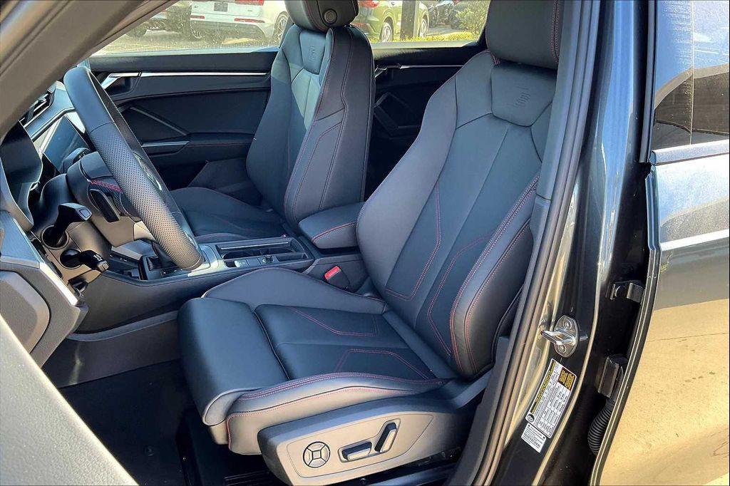 new 2025 Audi Q3 car, priced at $44,759