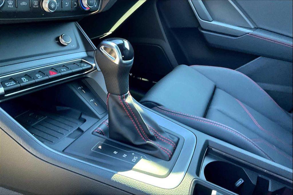 new 2025 Audi Q3 car, priced at $44,759