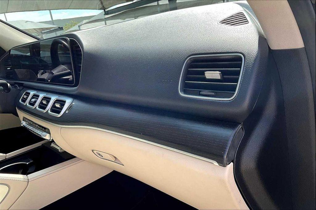 used 2021 Mercedes-Benz GLE 350 car, priced at $40,000