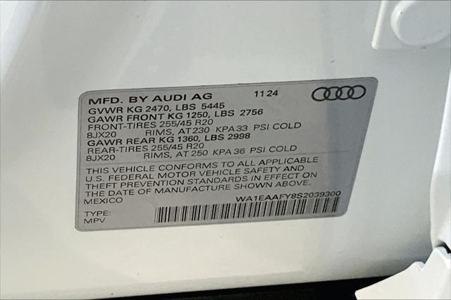 new 2025 Audi Q5 car, priced at $60,085