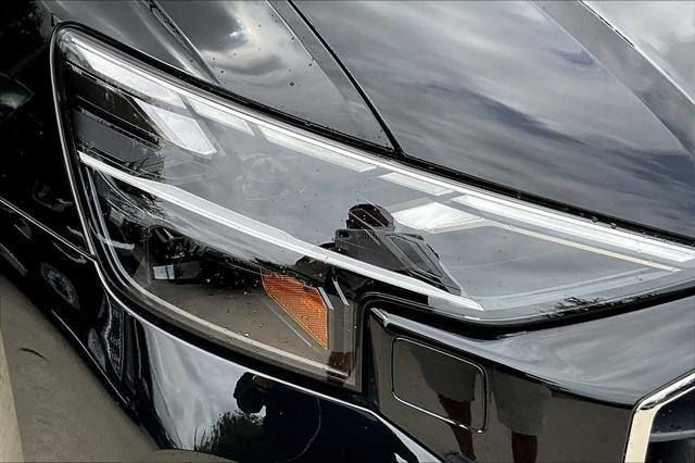 new 2025 Audi Q8 car, priced at $81,115