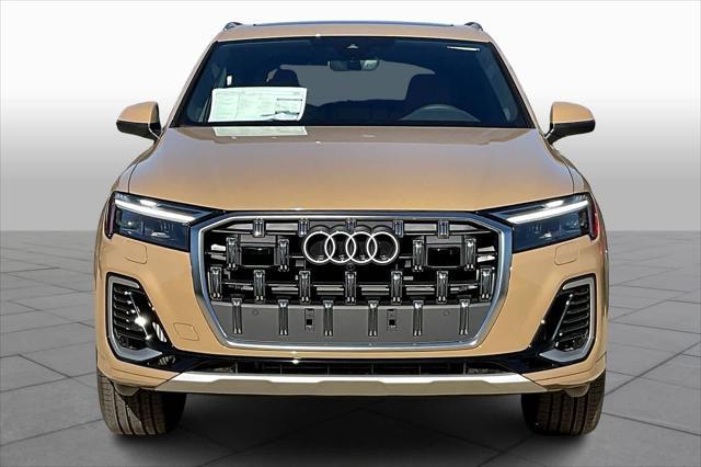 new 2025 Audi Q7 car, priced at $72,600