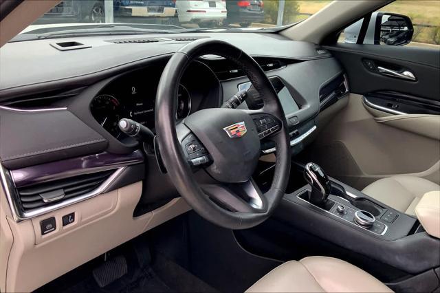 used 2022 Cadillac XT4 car, priced at $23,000