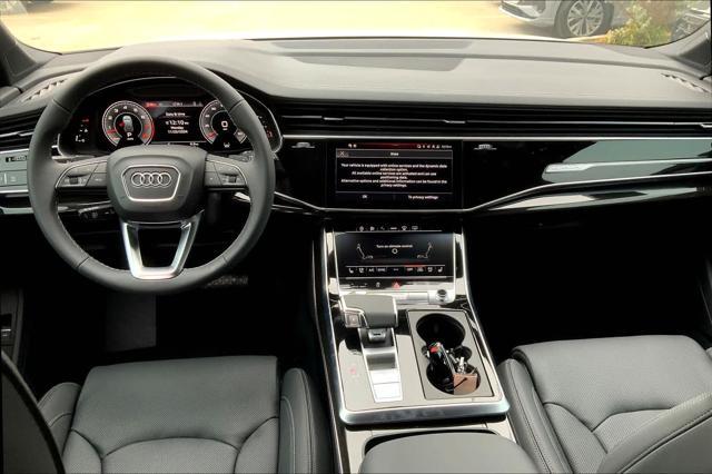 new 2025 Audi Q7 car, priced at $84,600