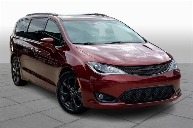 used 2020 Chrysler Pacifica car, priced at $28,000