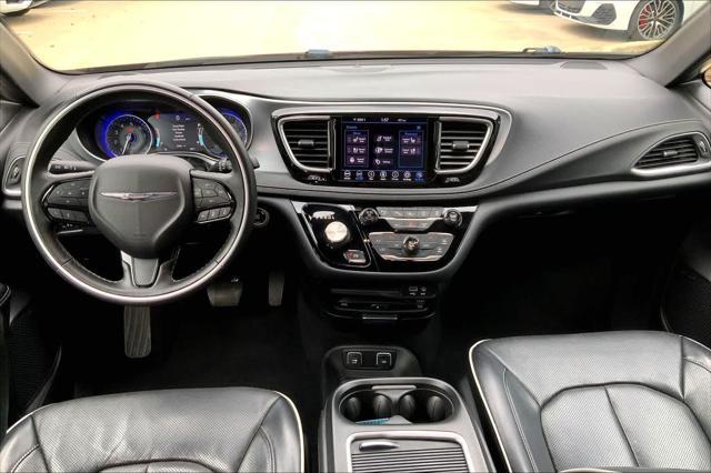 used 2020 Chrysler Pacifica car, priced at $28,000