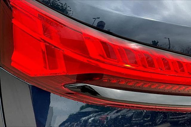 new 2025 Audi Q7 car, priced at $86,455