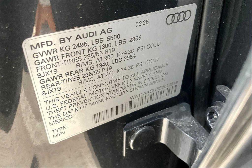 new 2025 Audi Q5 car, priced at $58,075