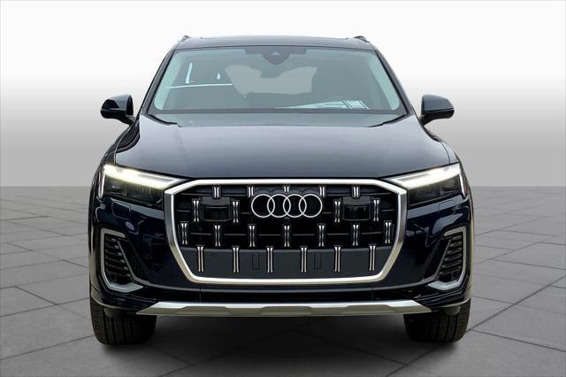 new 2025 Audi Q7 car, priced at $72,600