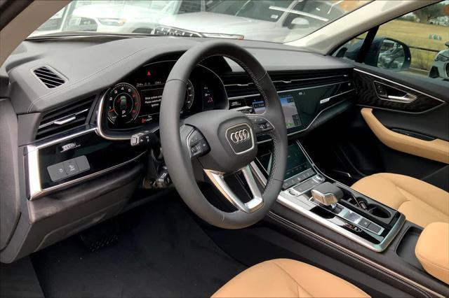 new 2025 Audi Q7 car, priced at $72,600