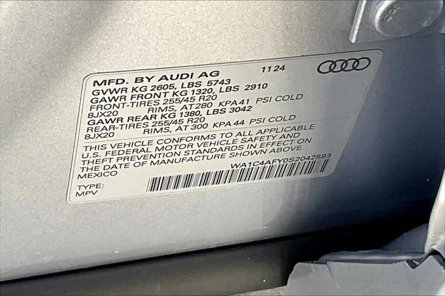 new 2025 Audi SQ5 car, priced at $74,320