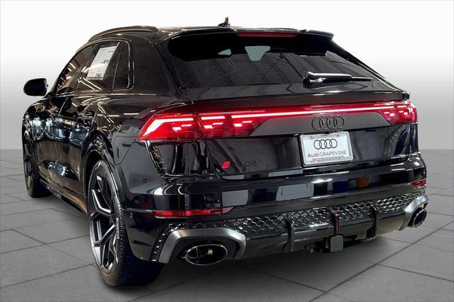 new 2025 Audi RS Q8 car, priced at $151,640