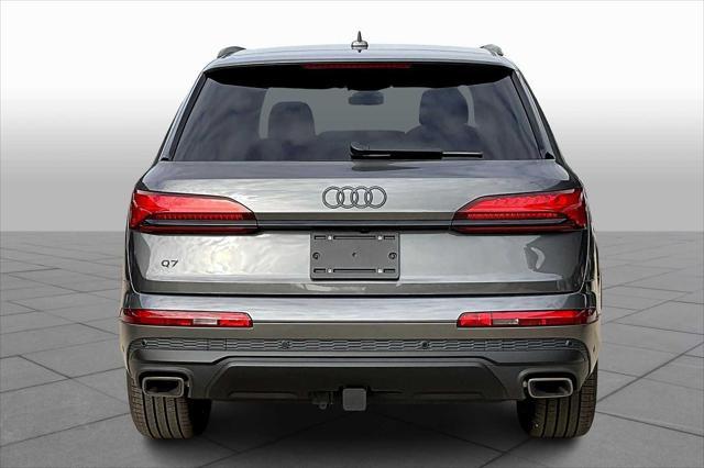 new 2025 Audi Q7 car, priced at $77,840