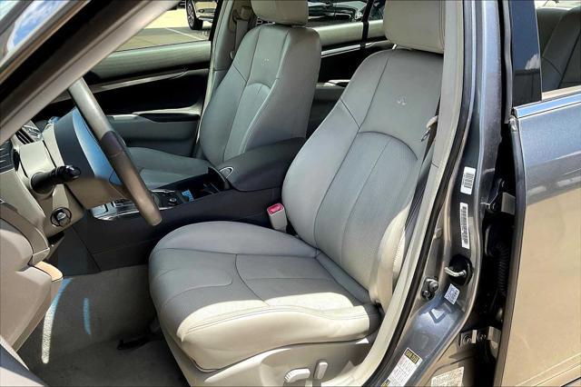 used 2011 INFINITI G37 car, priced at $14,000