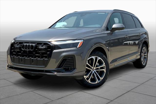 new 2025 Audi Q7 car, priced at $68,100