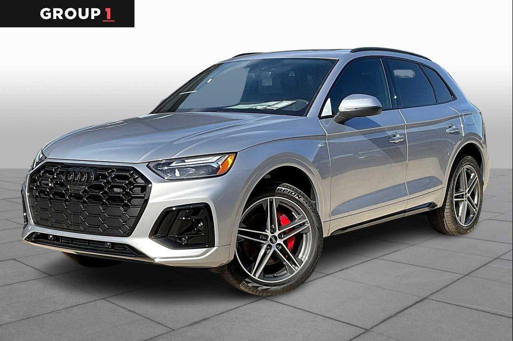 new 2025 Audi Q5 car, priced at $70,335