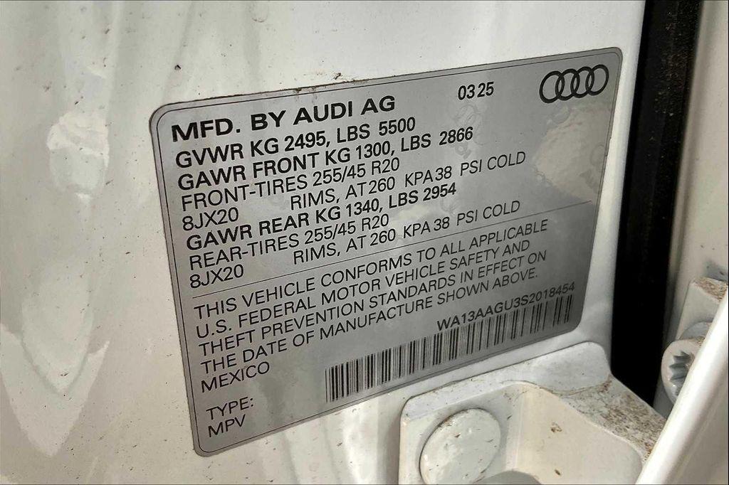 new 2025 Audi Q5 car, priced at $64,250