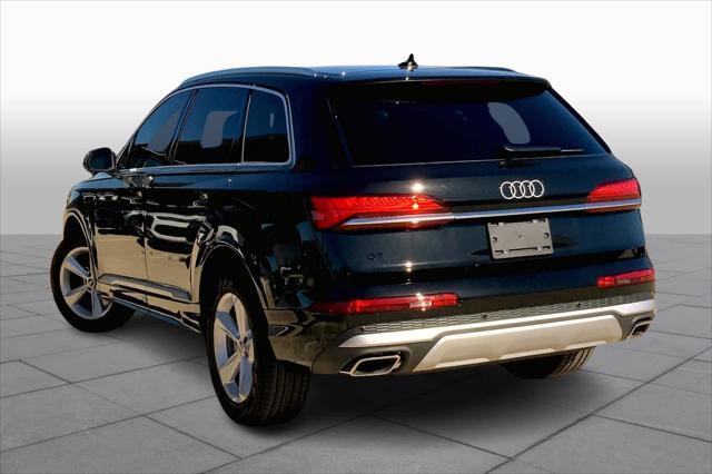 new 2025 Audi Q7 car, priced at $69,900