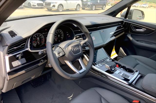 new 2025 Audi Q7 car, priced at $68,620