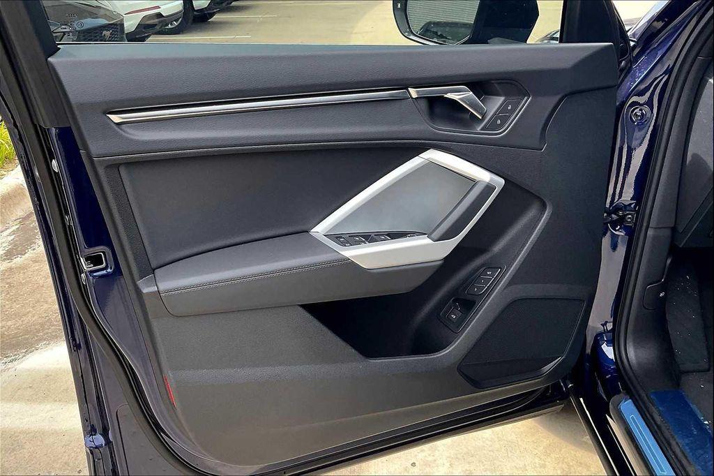 new 2025 Audi Q3 car, priced at $41,942