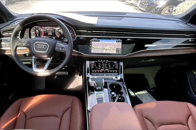 new 2025 Audi Q7 car, priced at $72,070