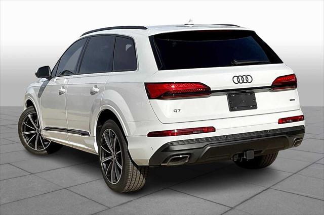 new 2025 Audi Q7 car, priced at $72,070