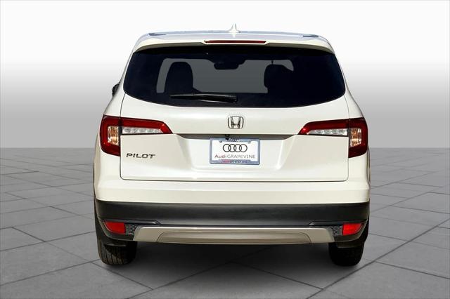 used 2022 Honda Pilot car, priced at $30,500