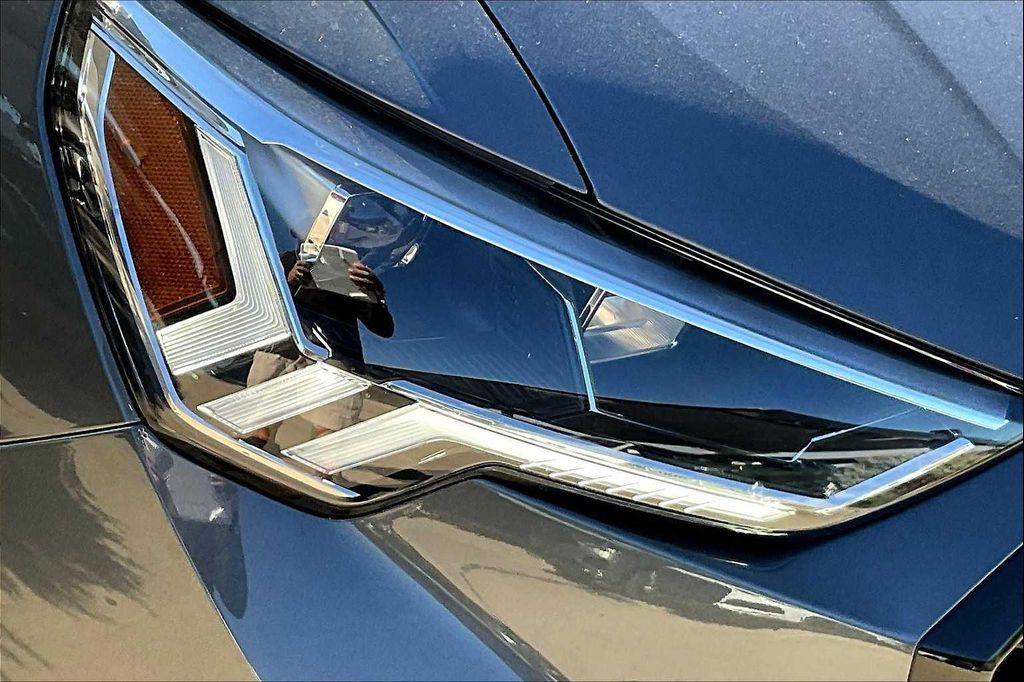 new 2025 Audi Q3 car, priced at $44,759