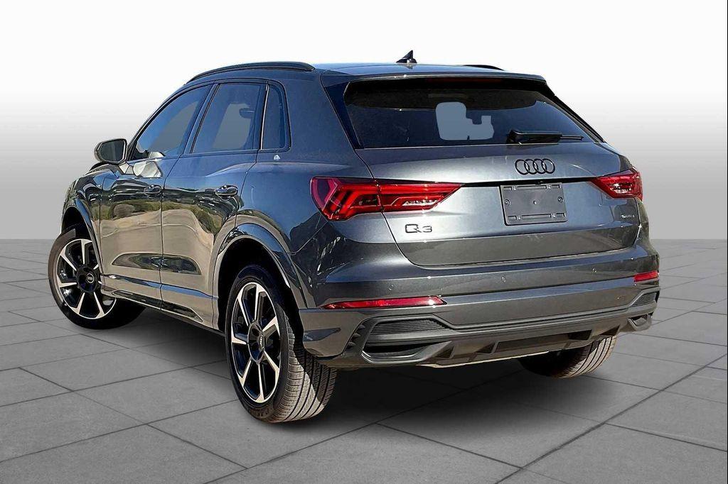 new 2025 Audi Q3 car, priced at $44,759