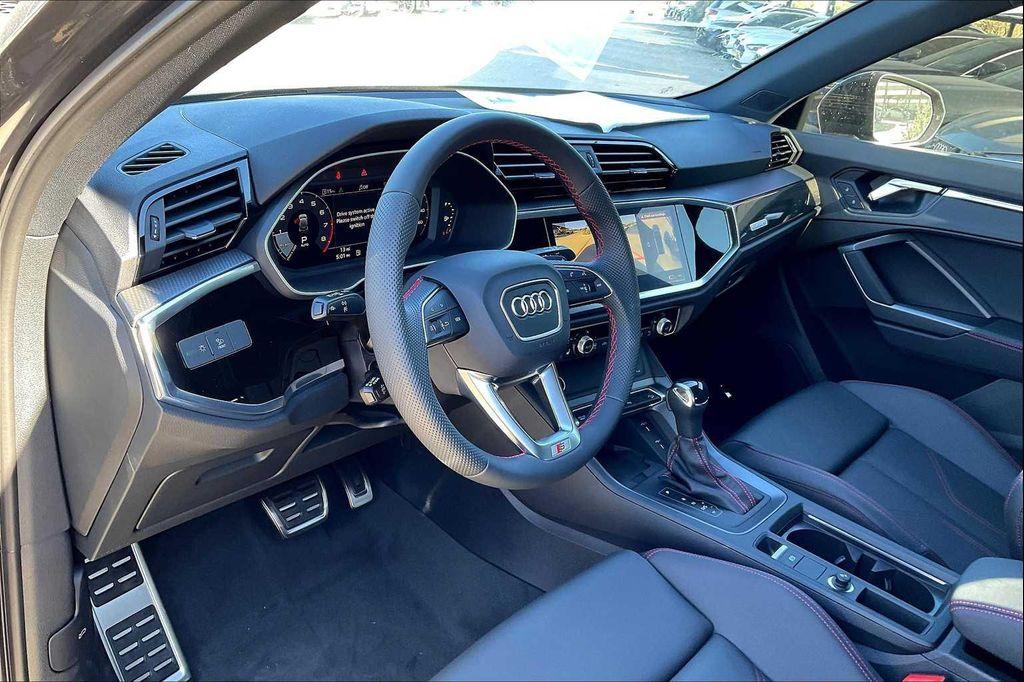 new 2025 Audi Q3 car, priced at $44,759