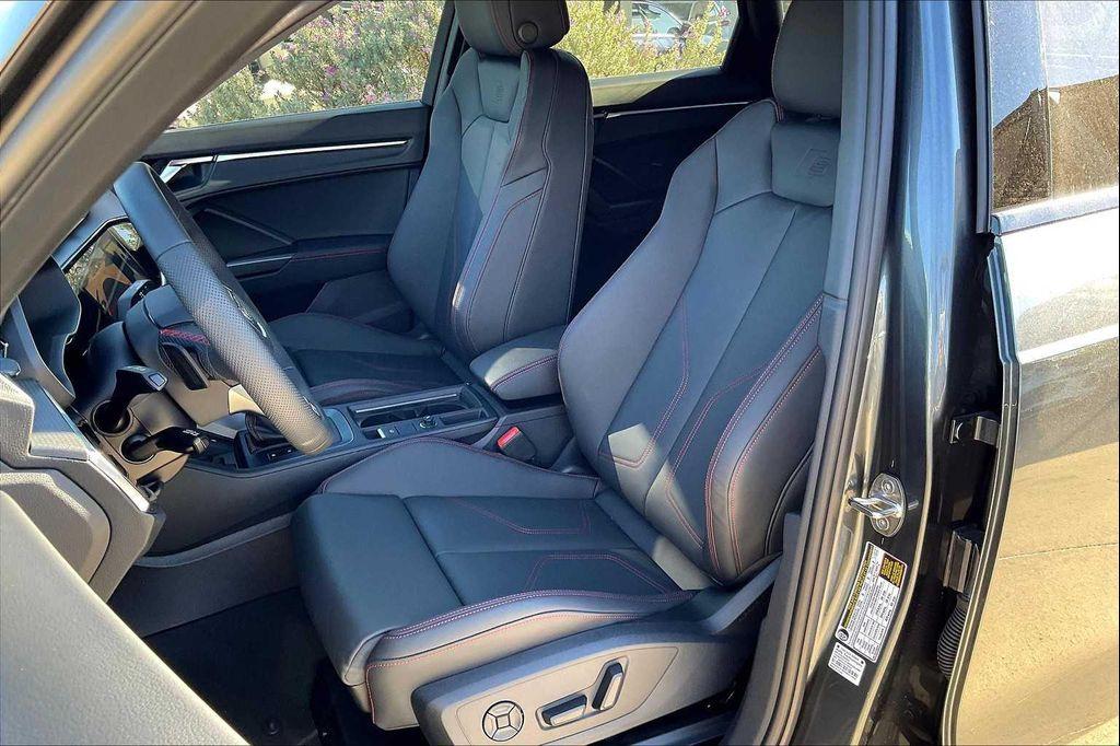 new 2025 Audi Q3 car, priced at $44,759