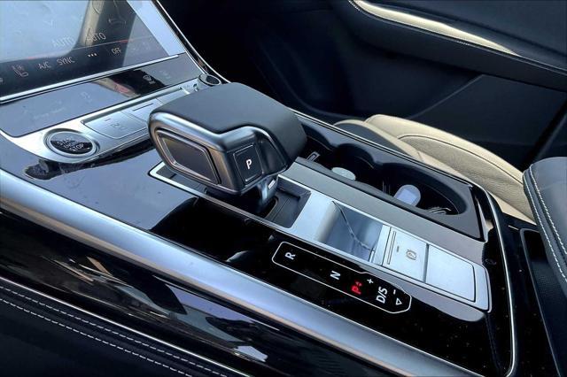 new 2025 Audi Q7 car, priced at $90,245